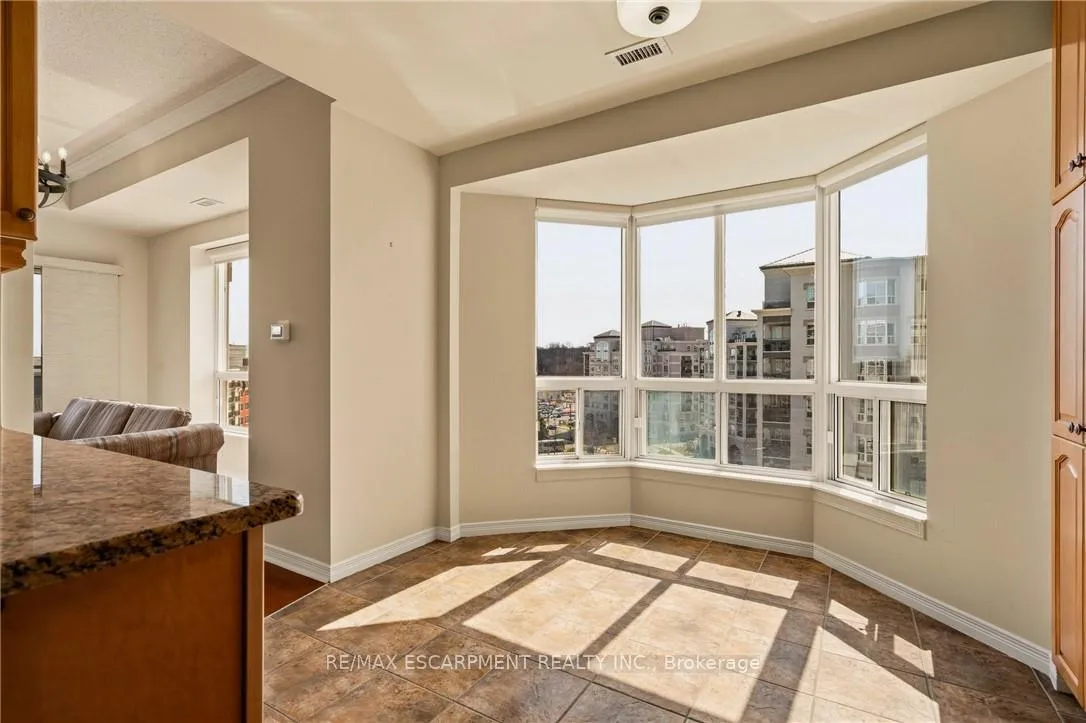 Photo 15 of Unit 703, 4000 Creekside Drive, Hamilton, Dundas — HOMEH