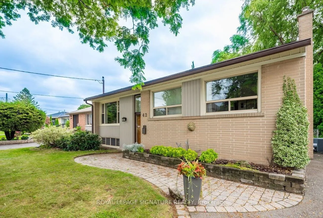 Photo 1 of Unit Mainfloor, 42 Jubilee Crescent, North York, Humberlea-Pelmo Park — HOMEH