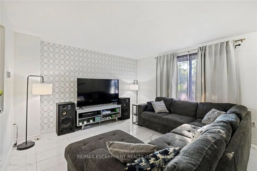 Photo 5 of 8 Gerrick Court, Hamilton, Gourley — HOMEH
