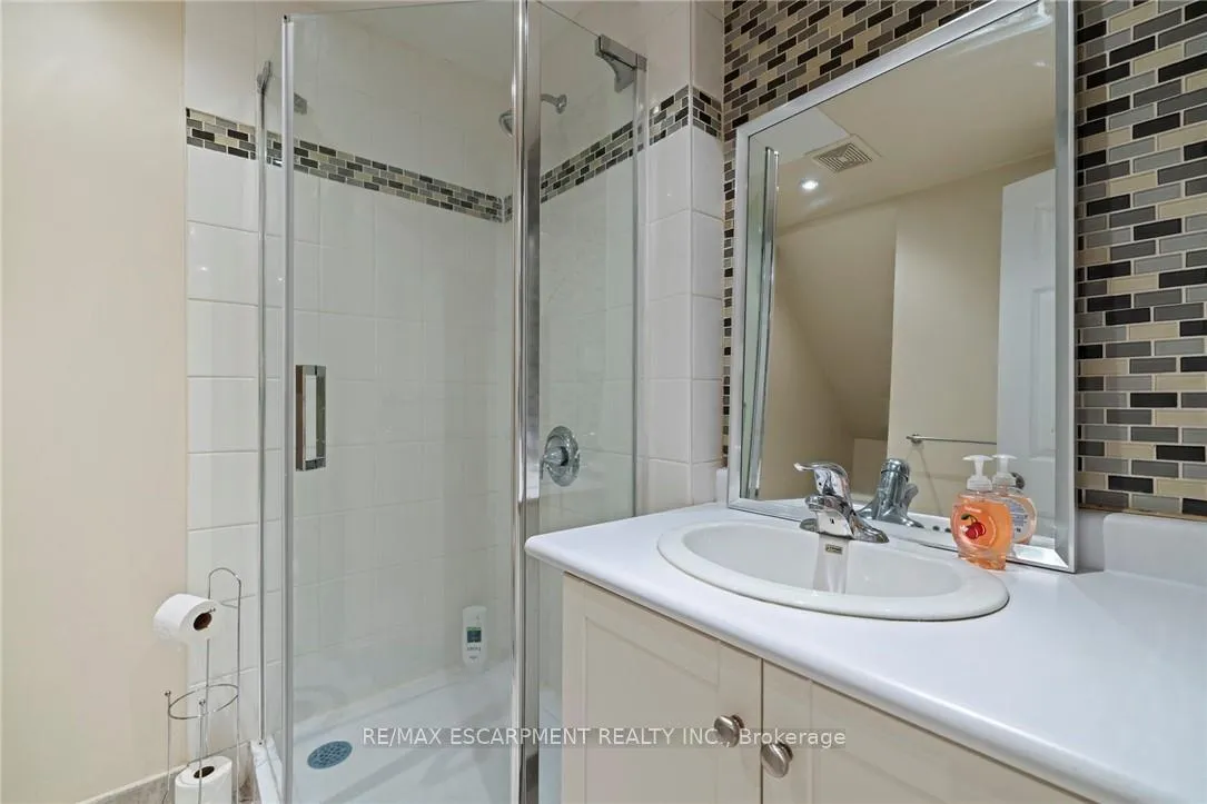 Photo 27 of 8 Gerrick Court, Hamilton, Gourley — HOMEH