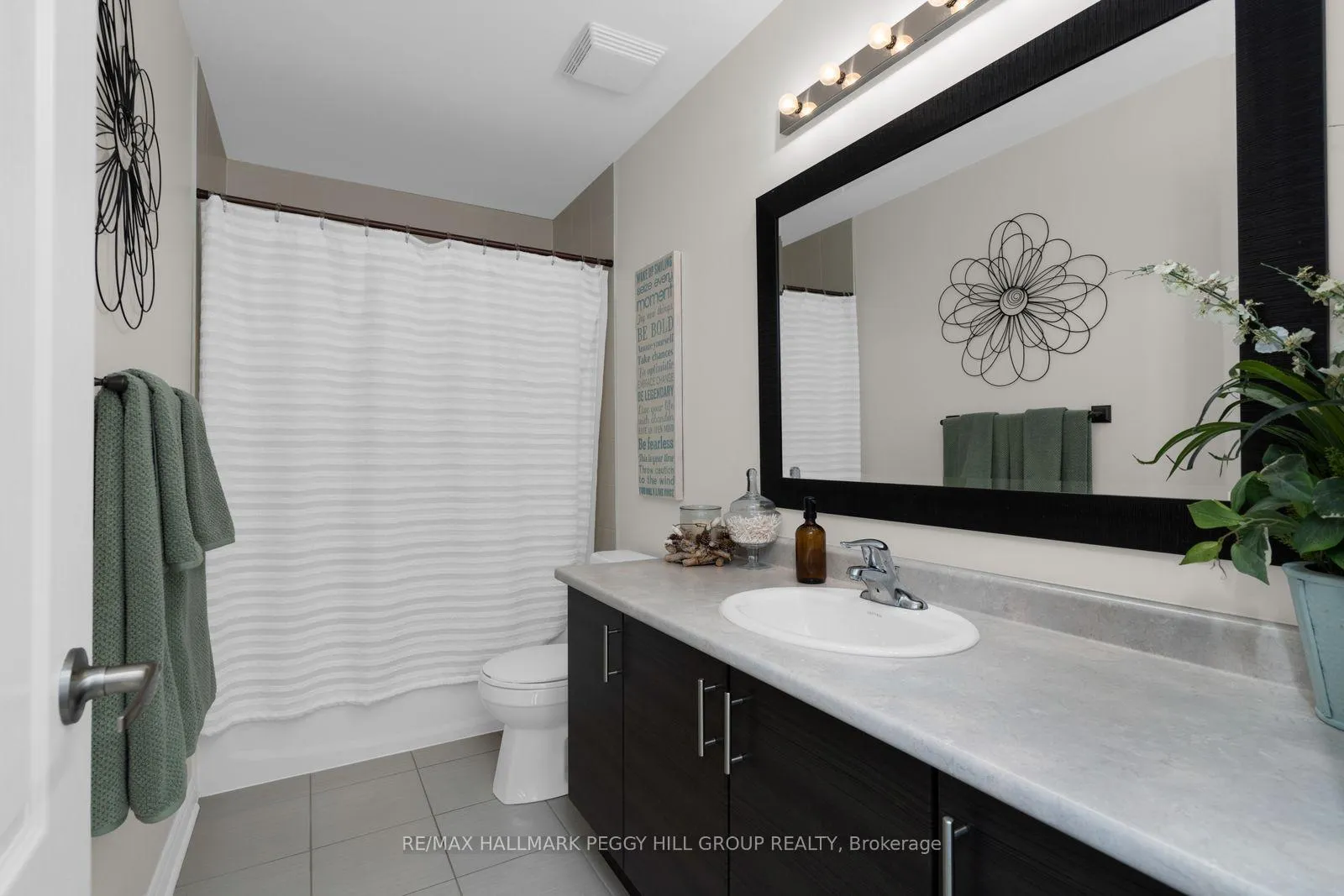 Photo 12 of 138 Mount Crescent, Essa, Angus — HOMEH