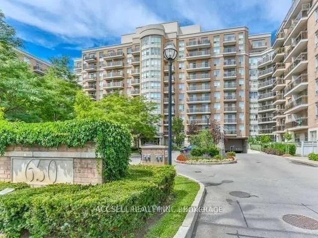 Front of Unit 1008, 650 Lawrence Avenue W
