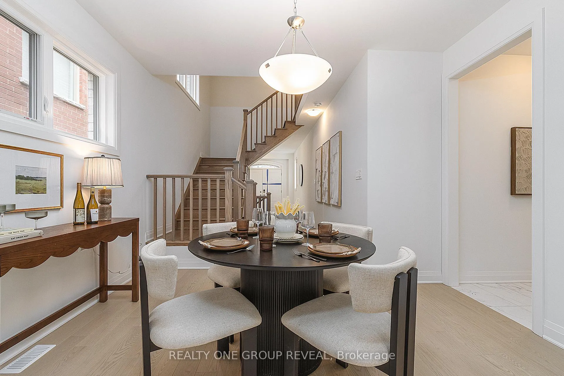 Photo 6 of 3376 Marchington Square, Pickering, Rural Pickering — HOMEH