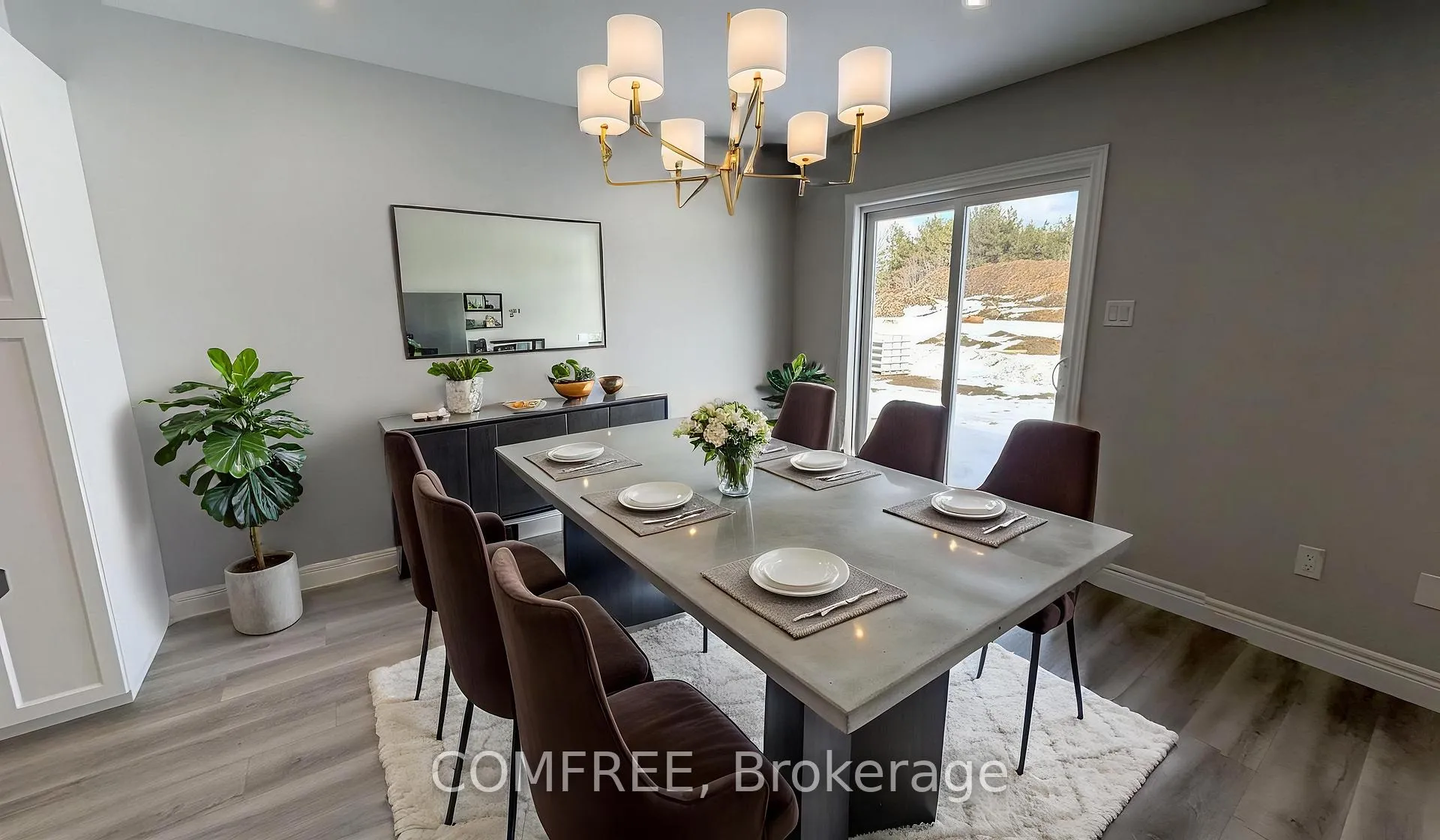 Photo 10 of 31 McConnell Crescent, Bracebridge, Macaulay — HOMEH