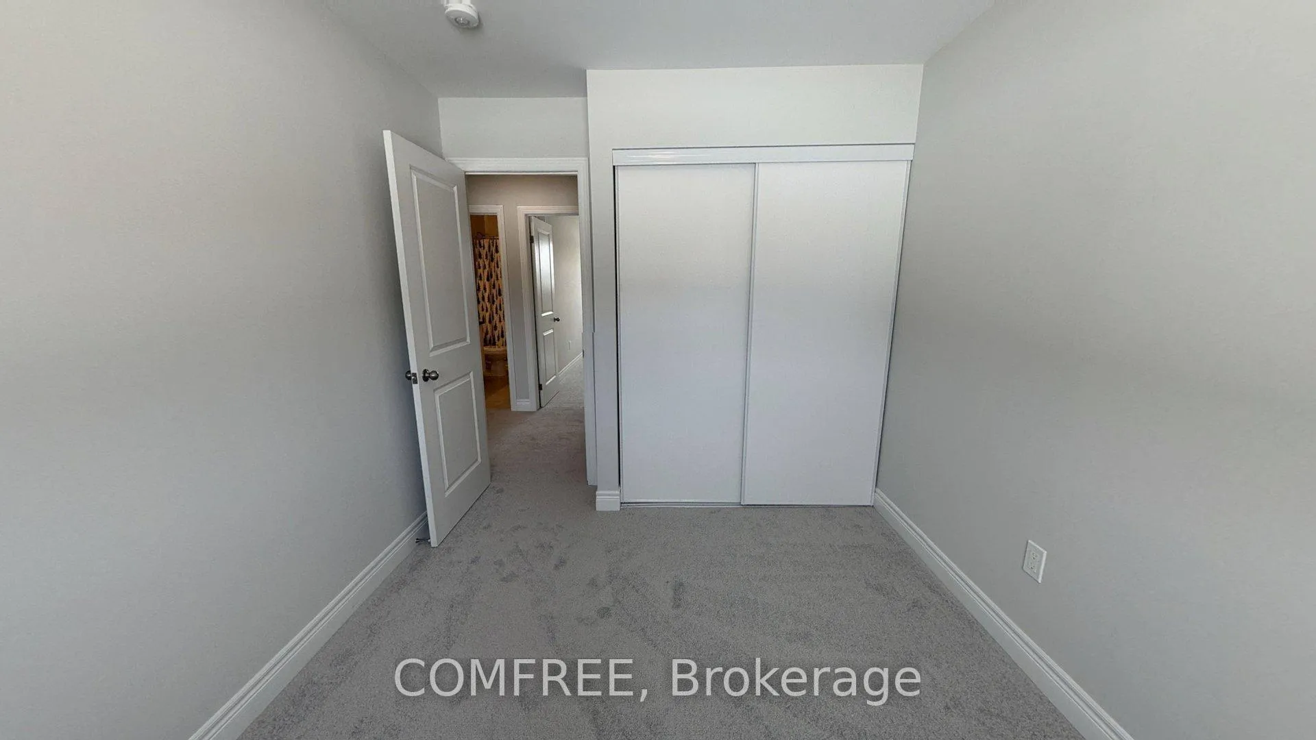 Photo 20 of 31 McConnell Crescent, Bracebridge, Macaulay — HOMEH