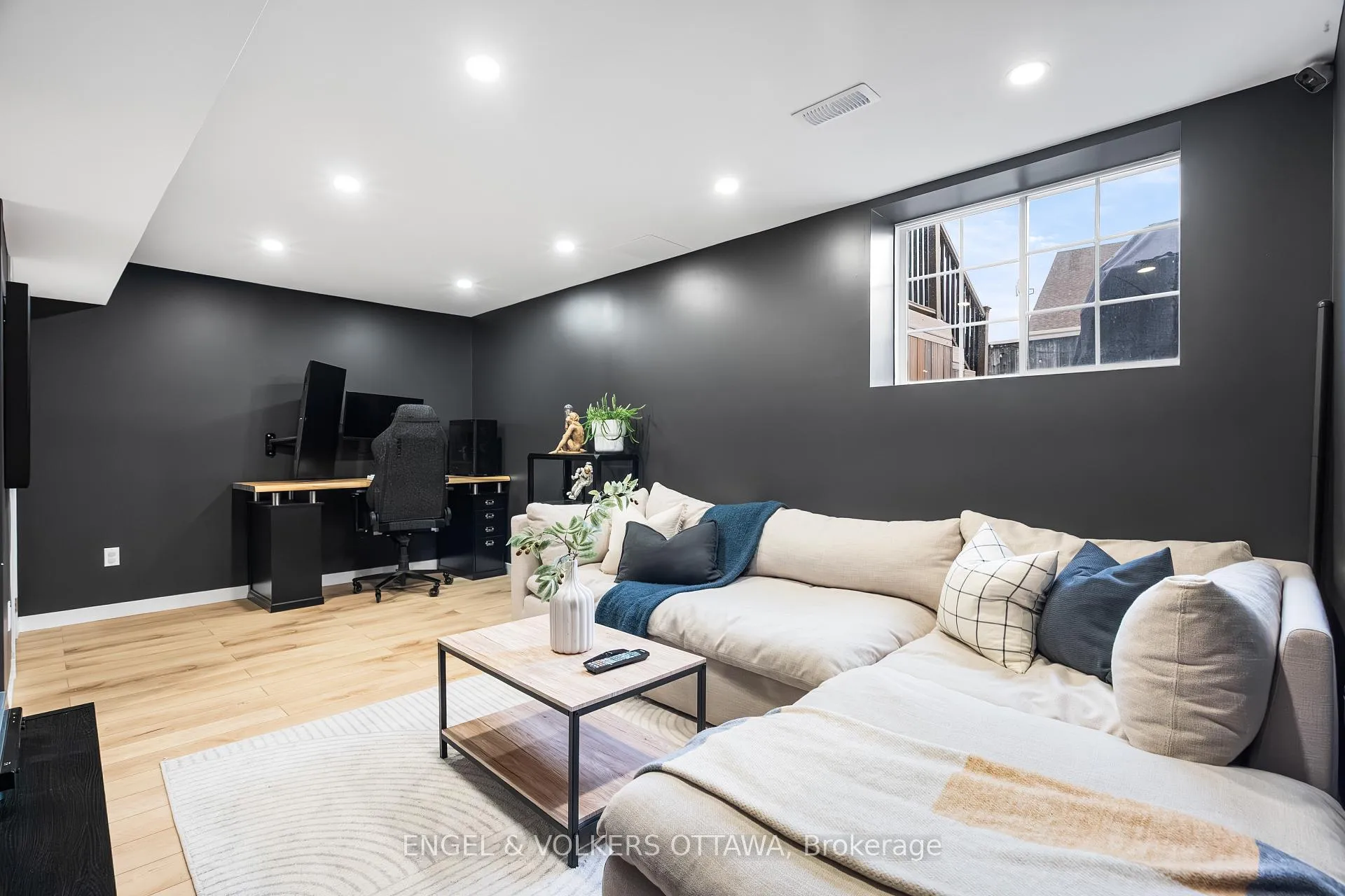 Photo 32 of 293 Silbrass Private, Ottawa, Barrhaven - Stonebridge — HOMEH