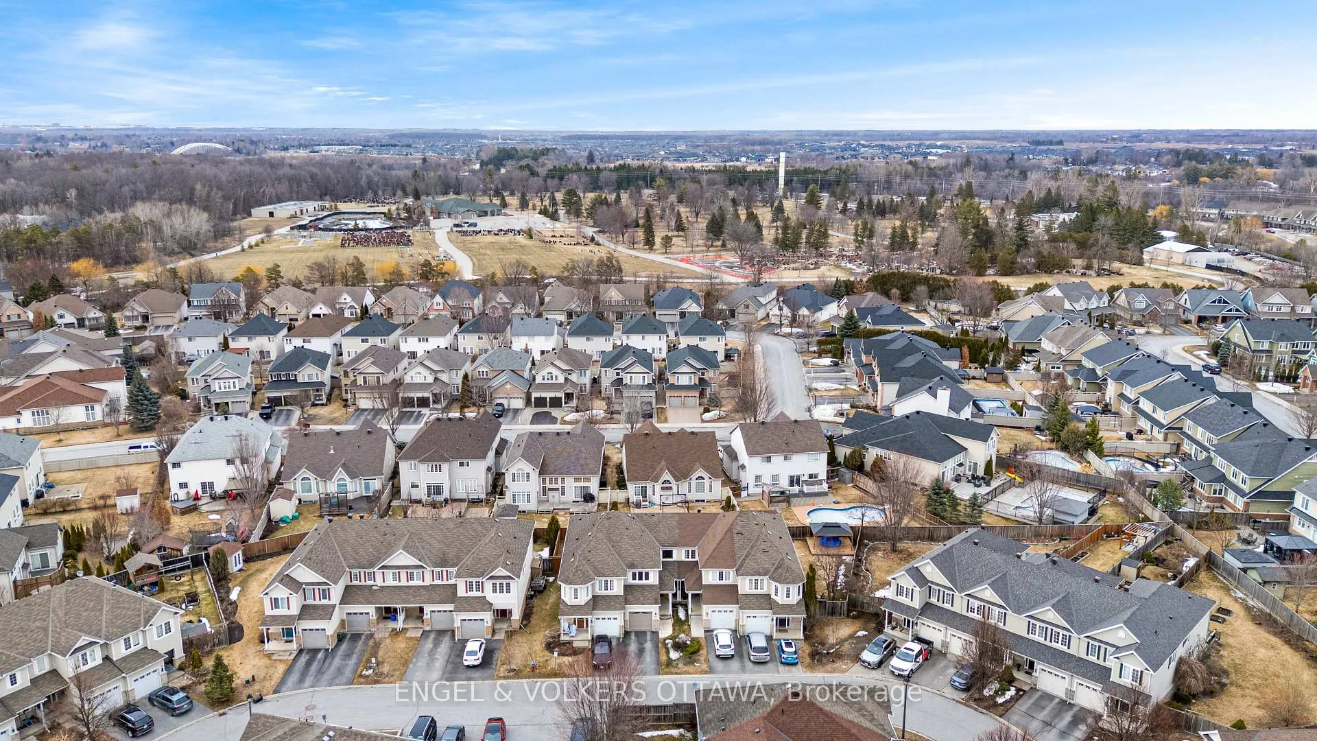 Photo 38 of 293 Silbrass Private, Ottawa, Barrhaven - Stonebridge — HOMEH