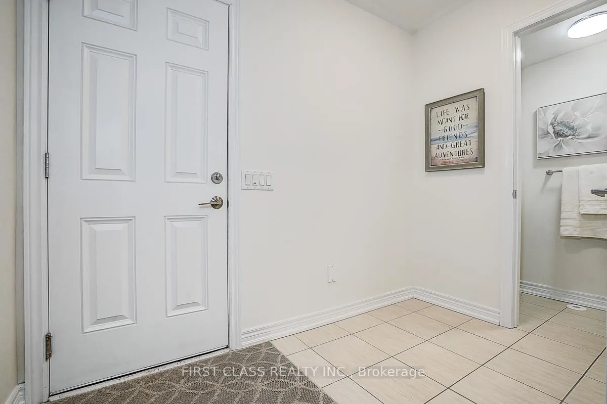Photo 6 of 5303 Major Mackenzie Drive E, Markham, Berczy — HOMEH