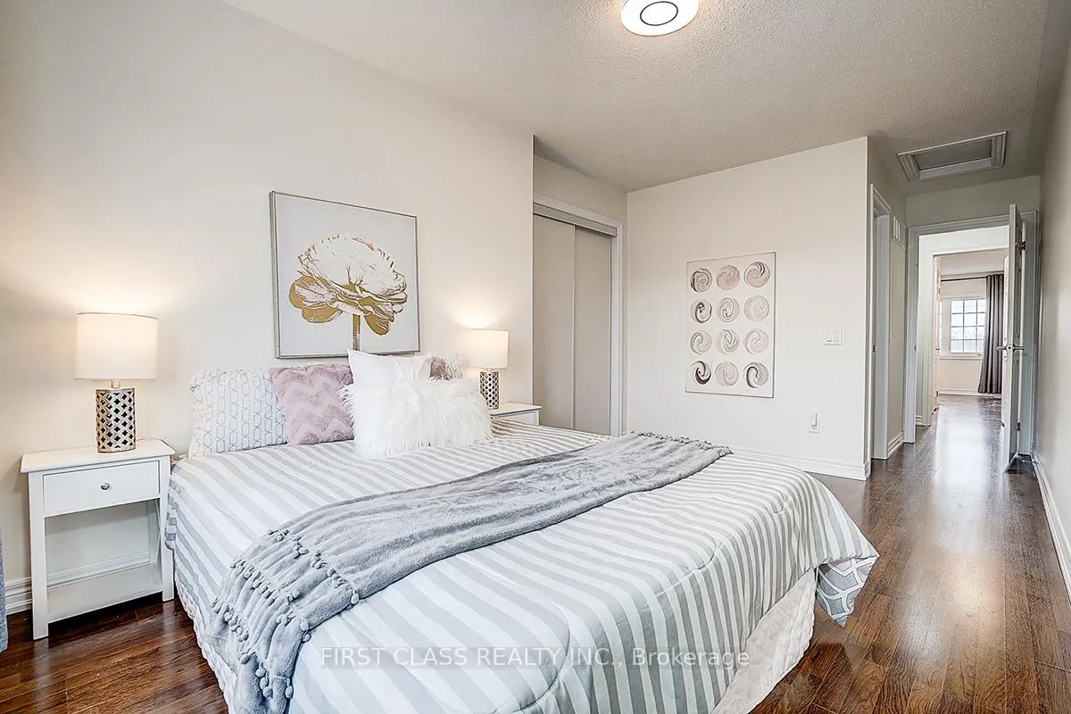 Photo 26 of 5303 Major Mackenzie Drive E, Markham, Berczy — HOMEH