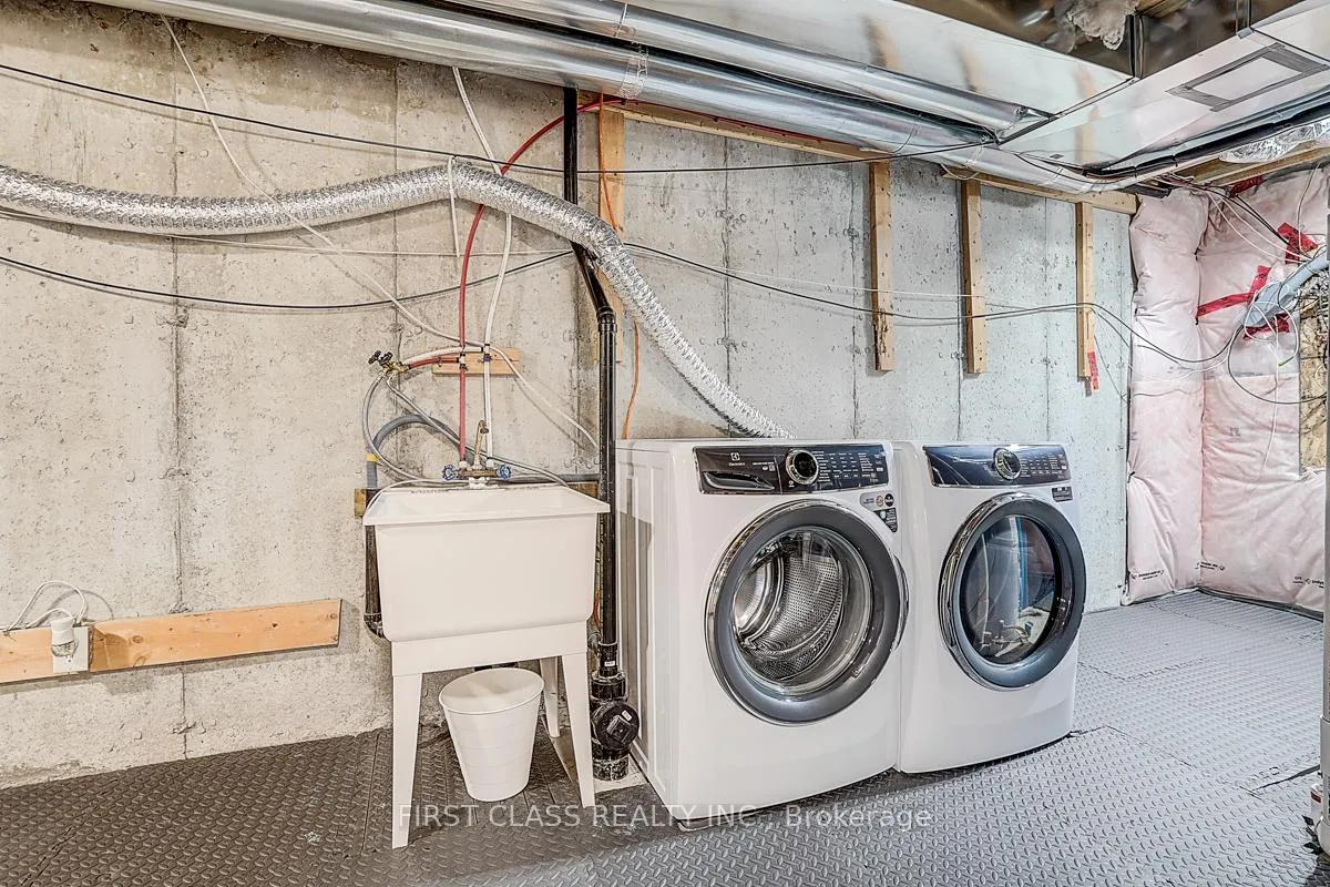 Photo 28 of 5303 Major Mackenzie Drive E, Markham, Berczy — HOMEH
