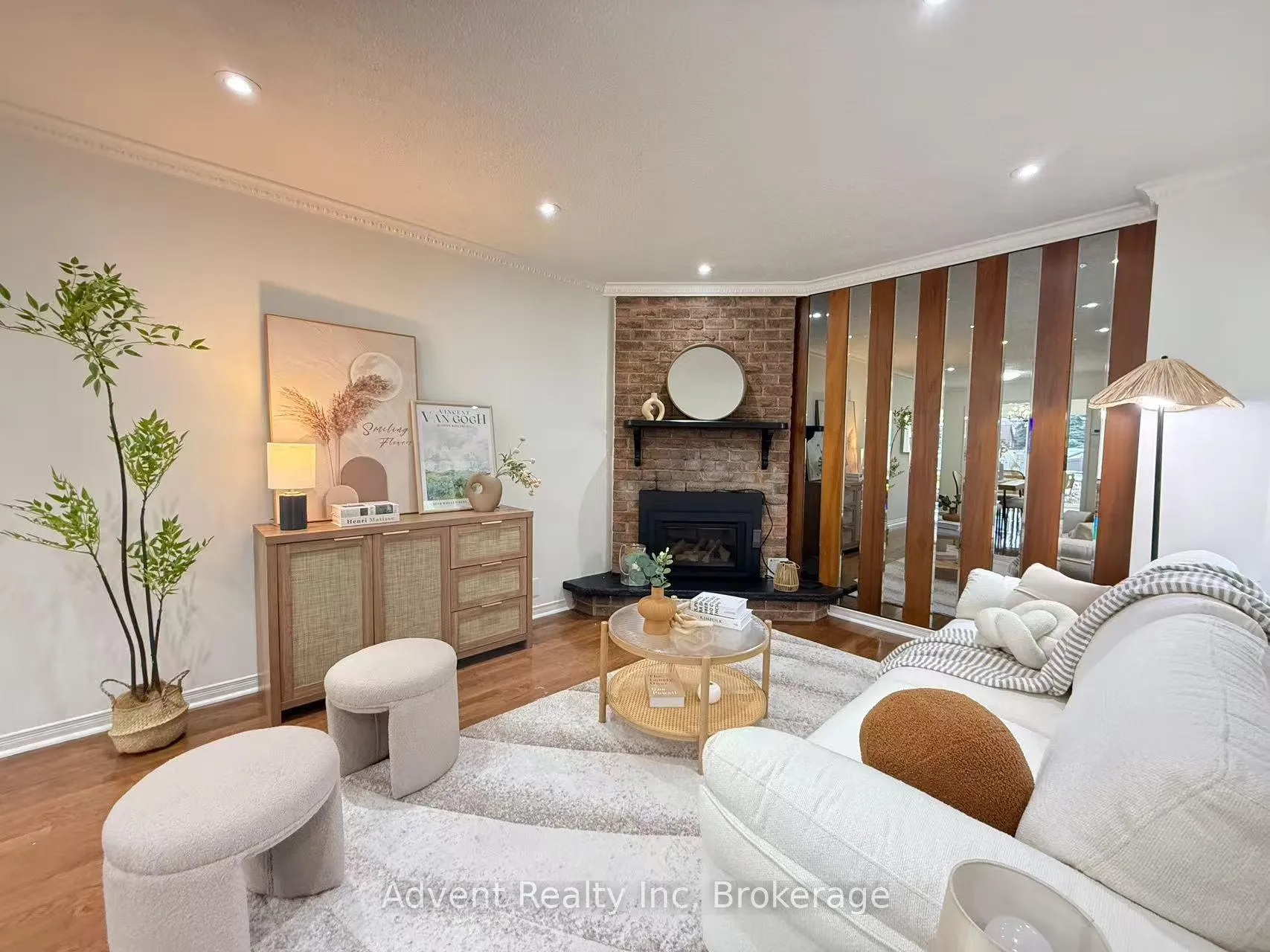 Photo 1 of 45 Cheeseman Drive, Markham, Milliken Mills West — HOMEH