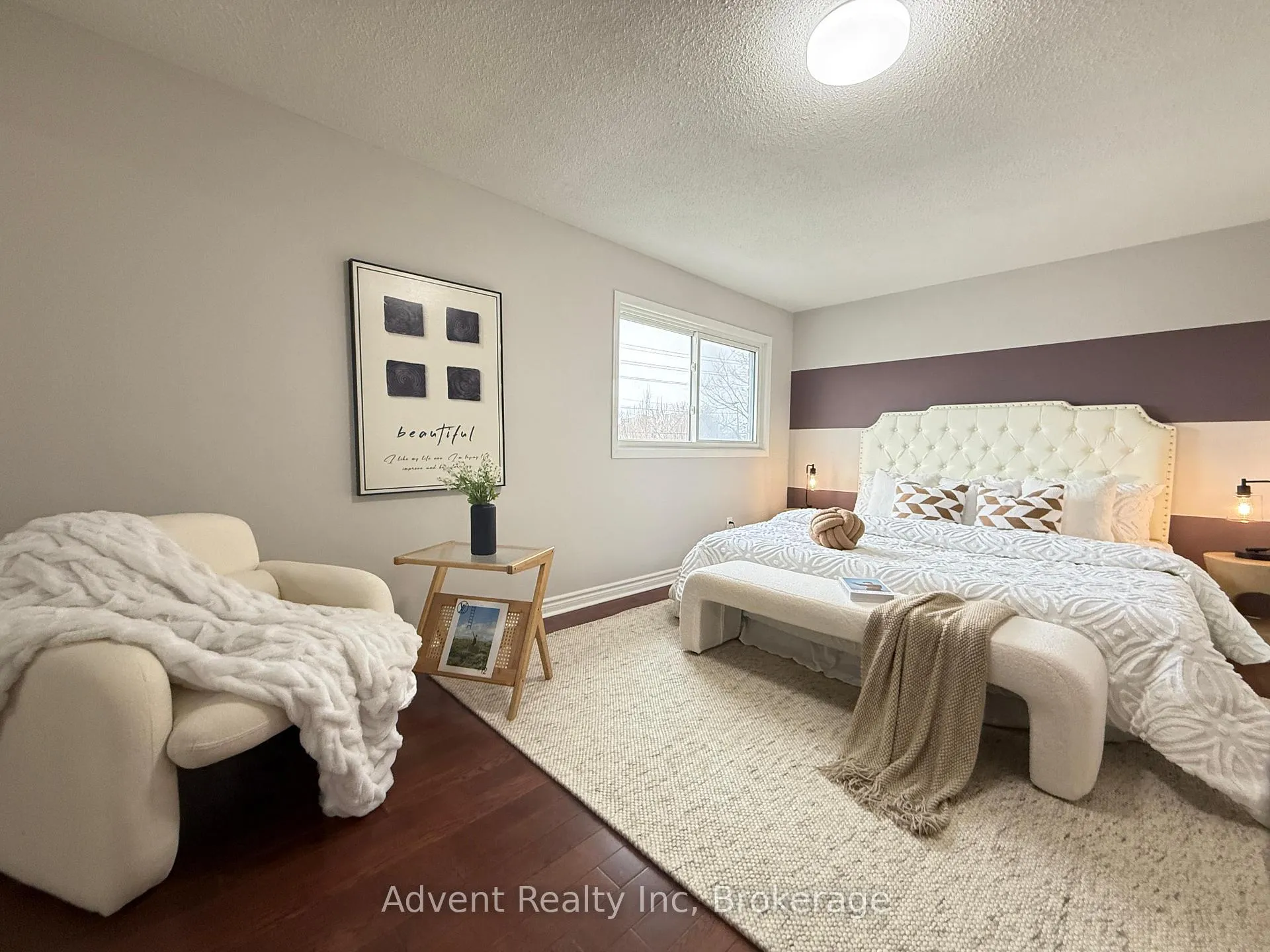 Photo 6 of 45 Cheeseman Drive, Markham, Milliken Mills West — HOMEH