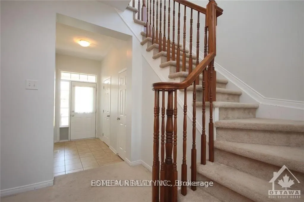 Photo 9 of 608 Pepperville Crescent, Ottawa, Kanata - Emerald Meadows/Trailwest — HOMEH