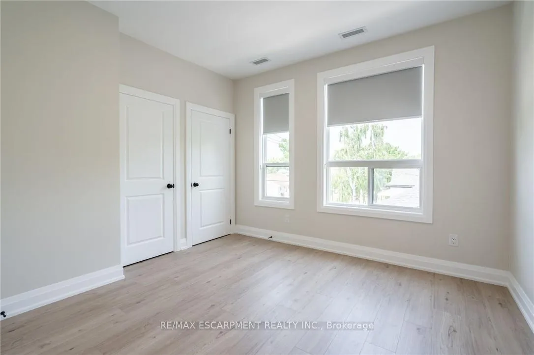 Photo 25 of Unit A, 9 Munn Street, Hamilton, Raleigh — HOMEH