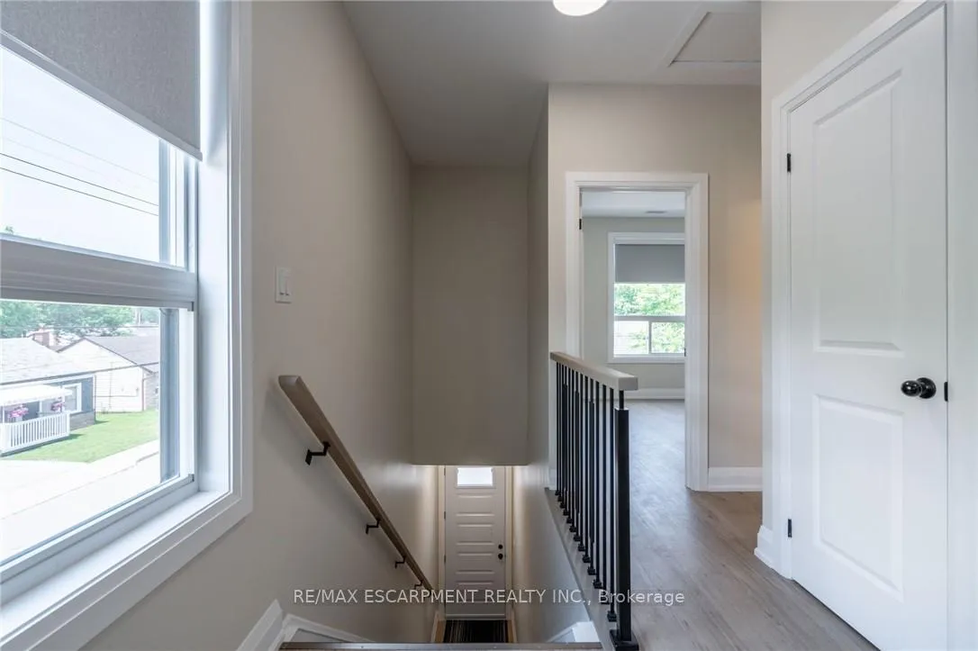 Photo 26 of Unit A, 9 Munn Street, Hamilton, Raleigh — HOMEH