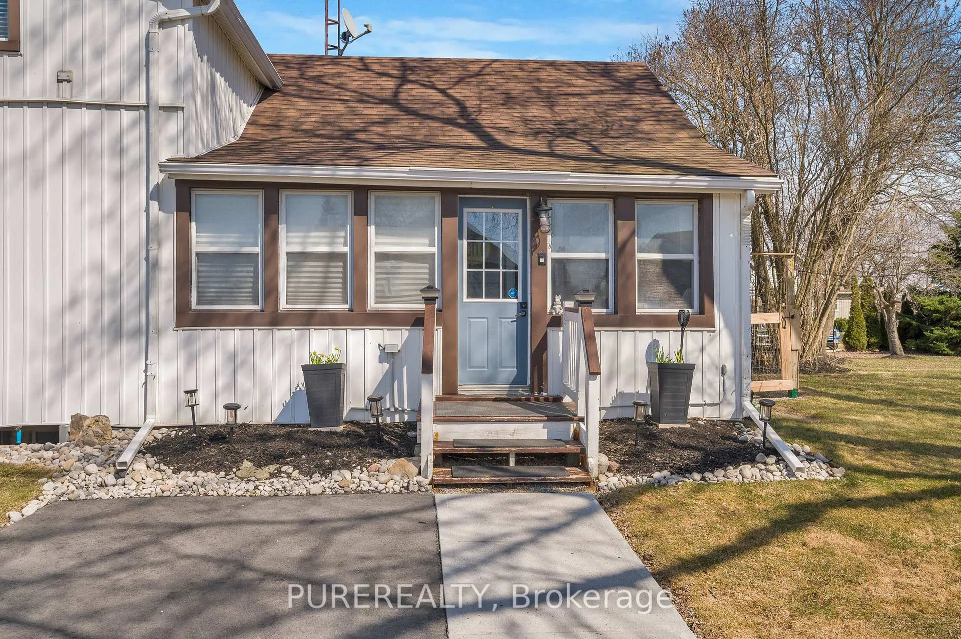 Photo 46 of 2330 Wilson Street W, Hamilton, Rural Ancaster — HOMEH