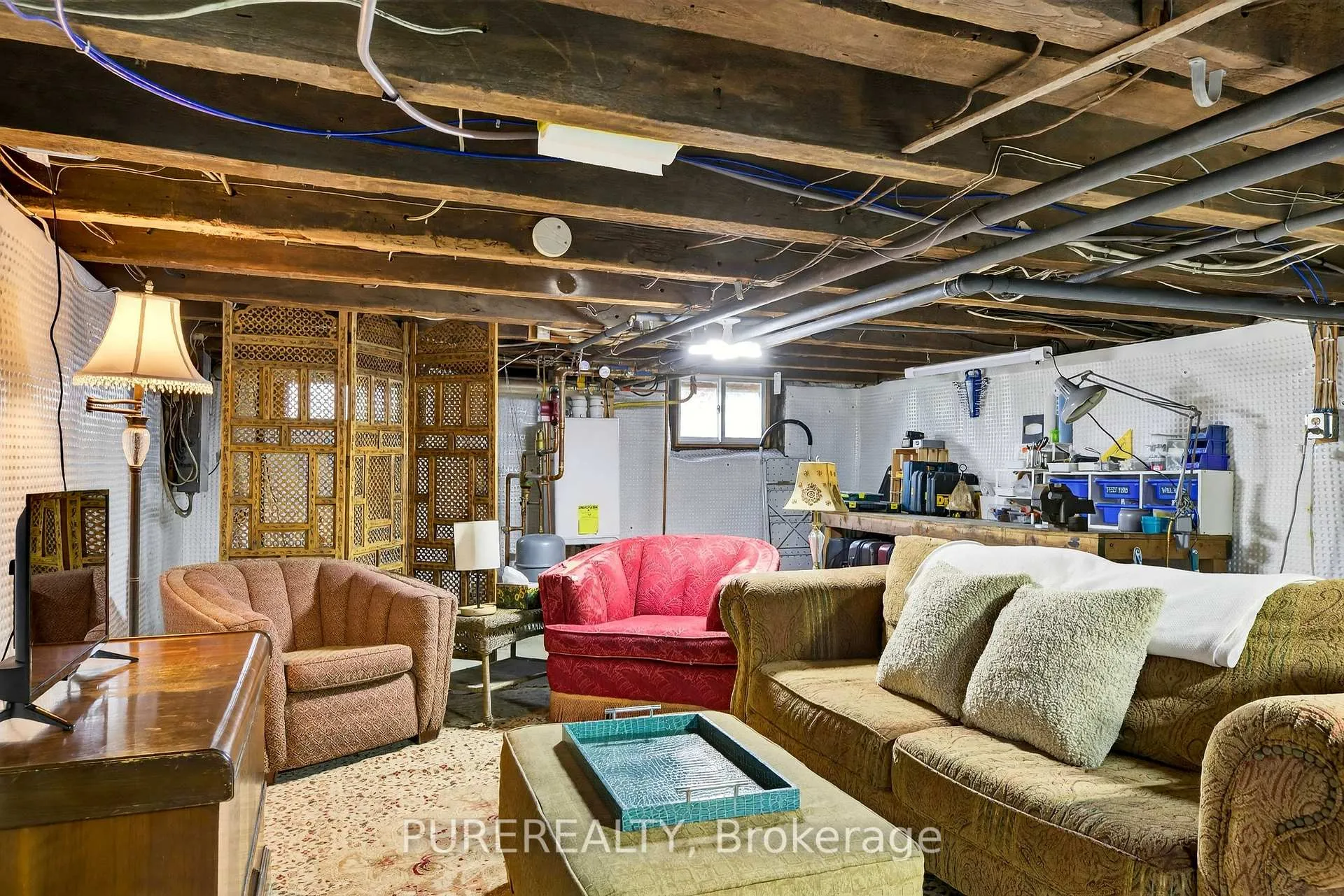Photo 33 of 2330 Wilson Street W, Hamilton, Rural Ancaster — HOMEH