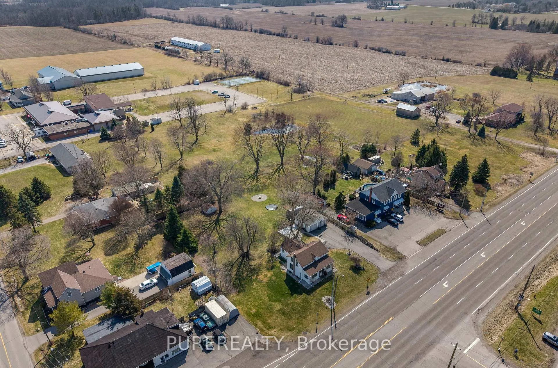 Photo 51 of 2330 Wilson Street W, Hamilton, Rural Ancaster — HOMEH