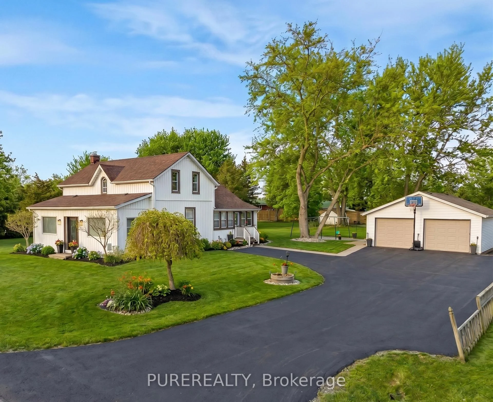 Photo 1 of 2330 Wilson Street W, Hamilton, Rural Ancaster — HOMEH