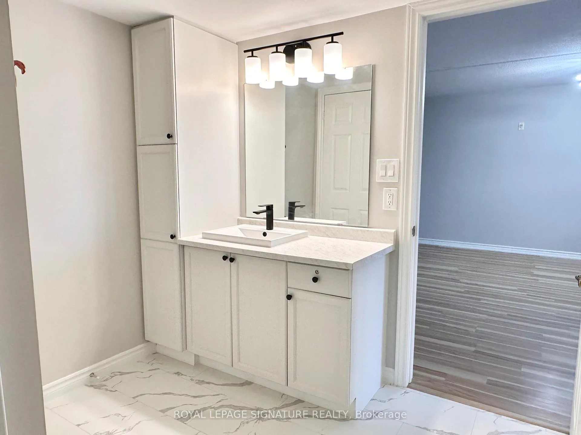 Photo 12 of Unit 305, 1491 Maple Avenue, Milton, Dempsey — HOMEH