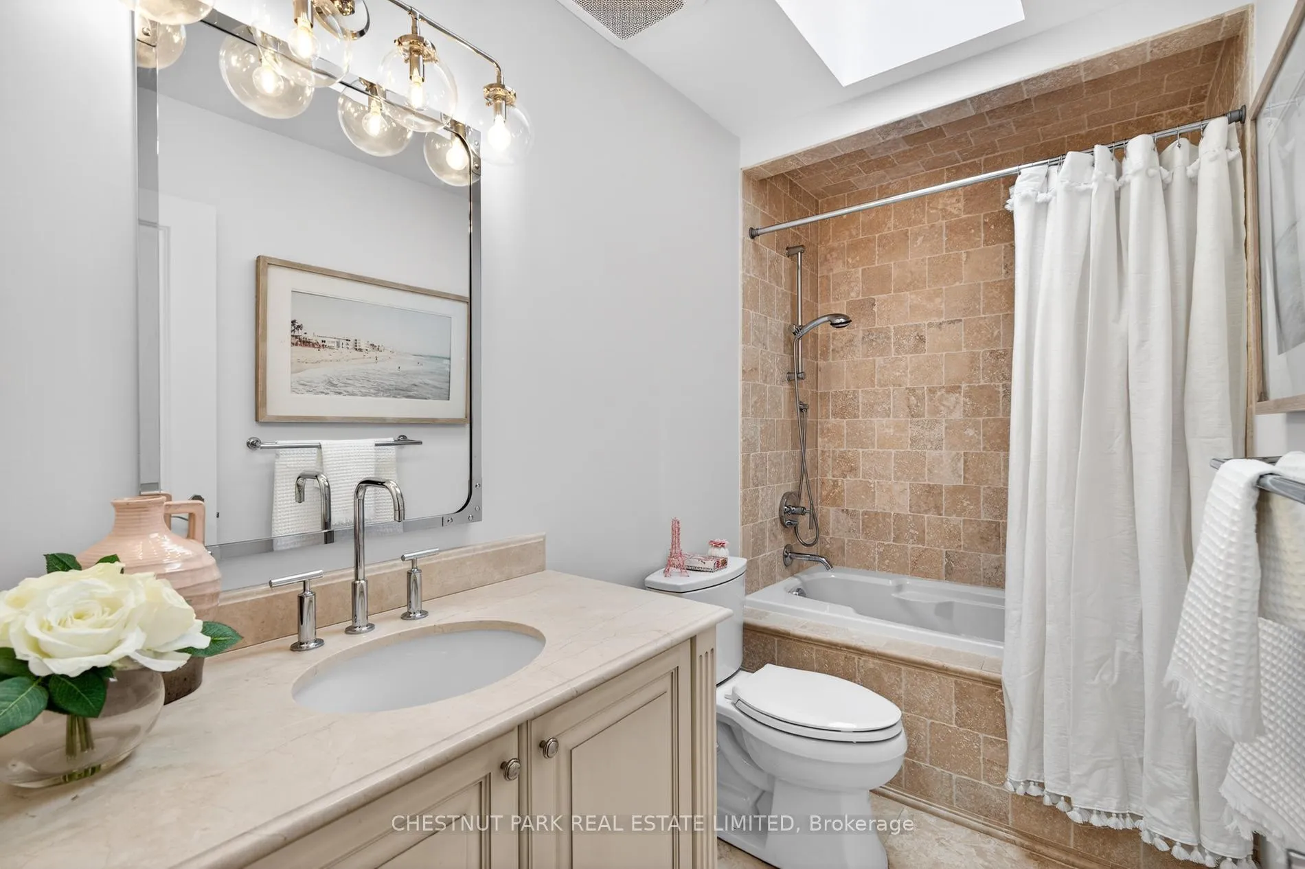 Photo 26 of 340 Belsize Drive, Toronto, Mount Pleasant East — HOMEH