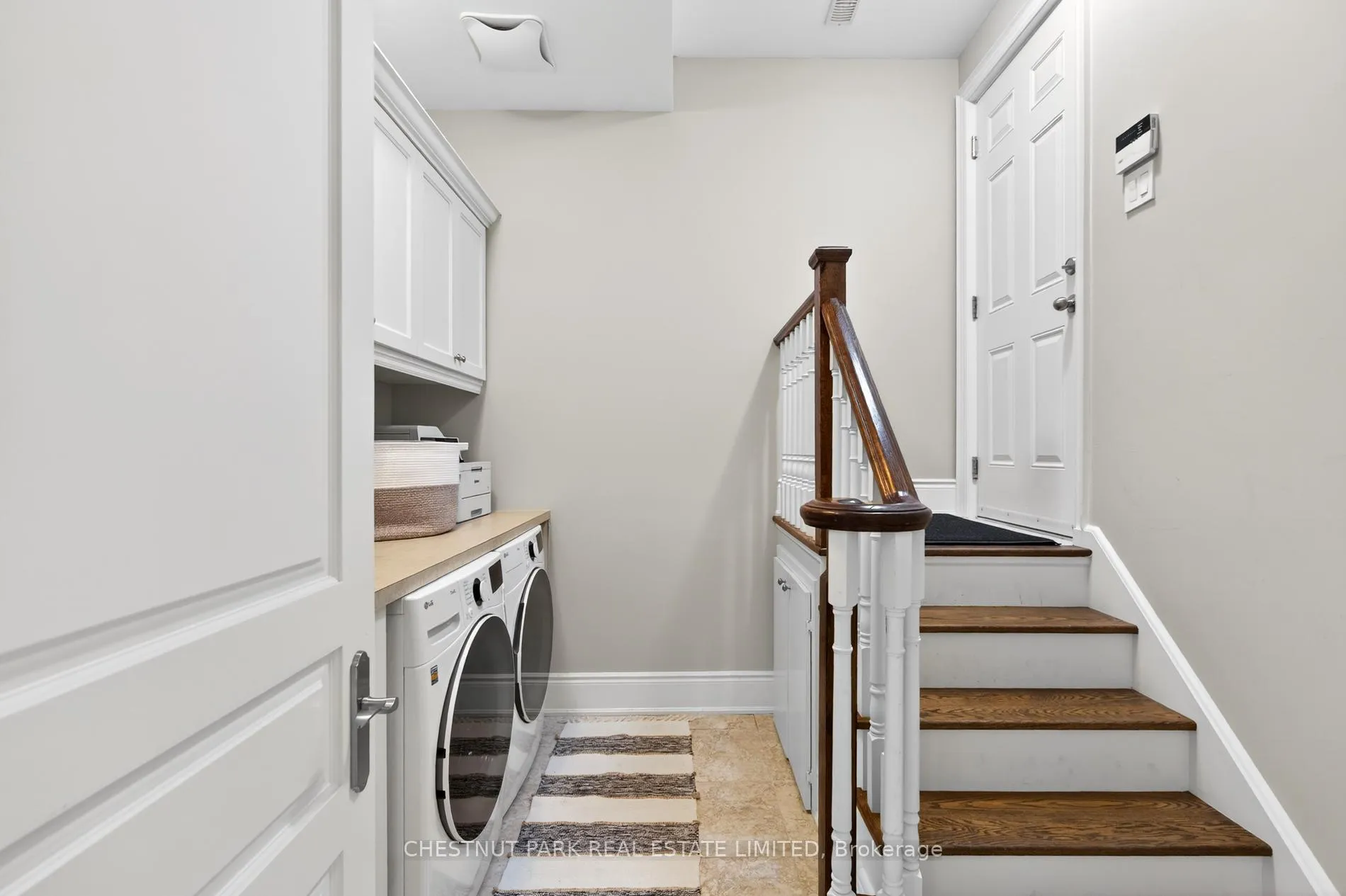Photo 34 of 340 Belsize Drive, Toronto, Mount Pleasant East — HOMEH