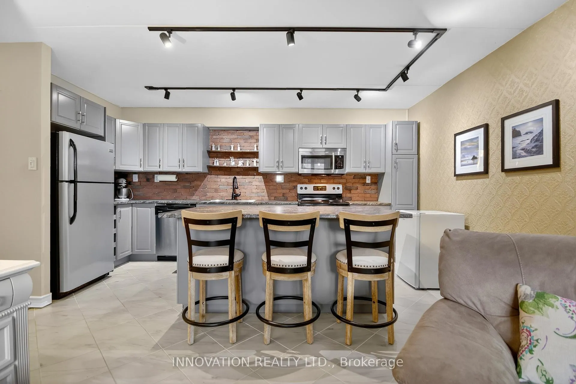 Photo 11 of Unit 8, 15 Findlay Avenue, Carleton Place — HOMEH
