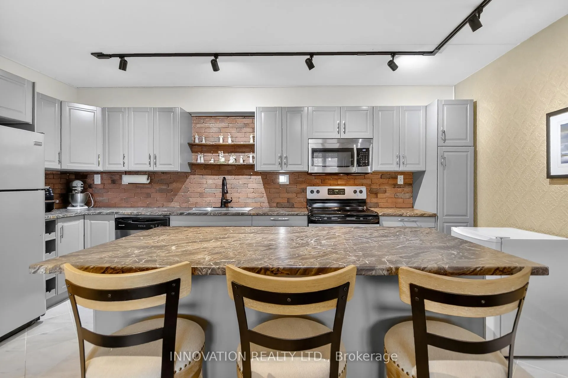 Photo 21 of Unit 8, 15 Findlay Avenue, Carleton Place — HOMEH