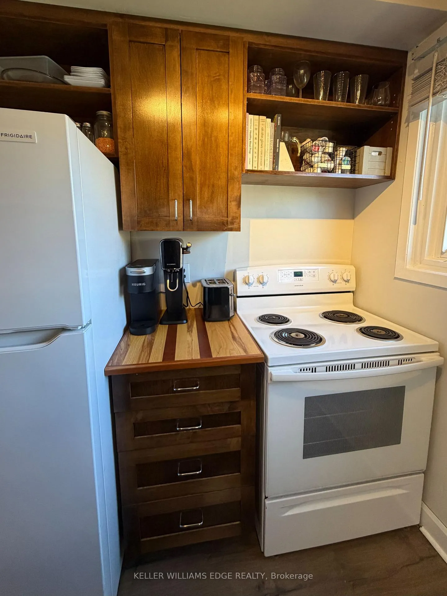 Photo 8 of Unit 3, 3 Tiffany Place, Quinte West, Trenton Ward — HOMEH