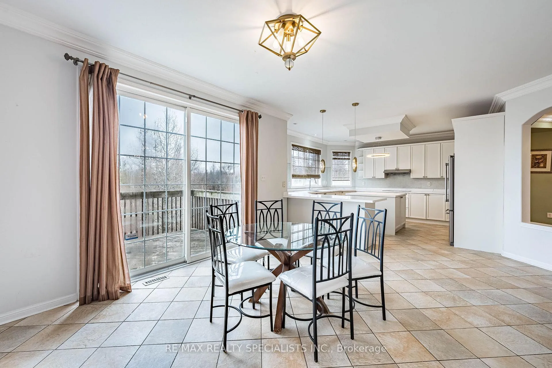 Photo 14 of 85 Bloomsbury Avenue, Brampton, Vales of Castlemore — HOMEH
