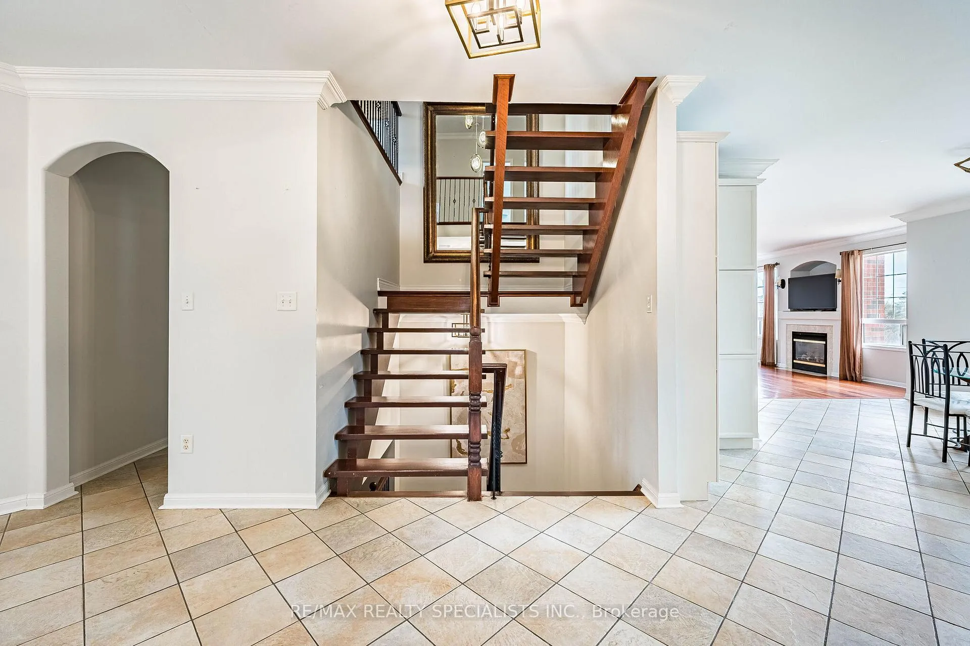 Photo 18 of 85 Bloomsbury Avenue, Brampton, Vales of Castlemore — HOMEH