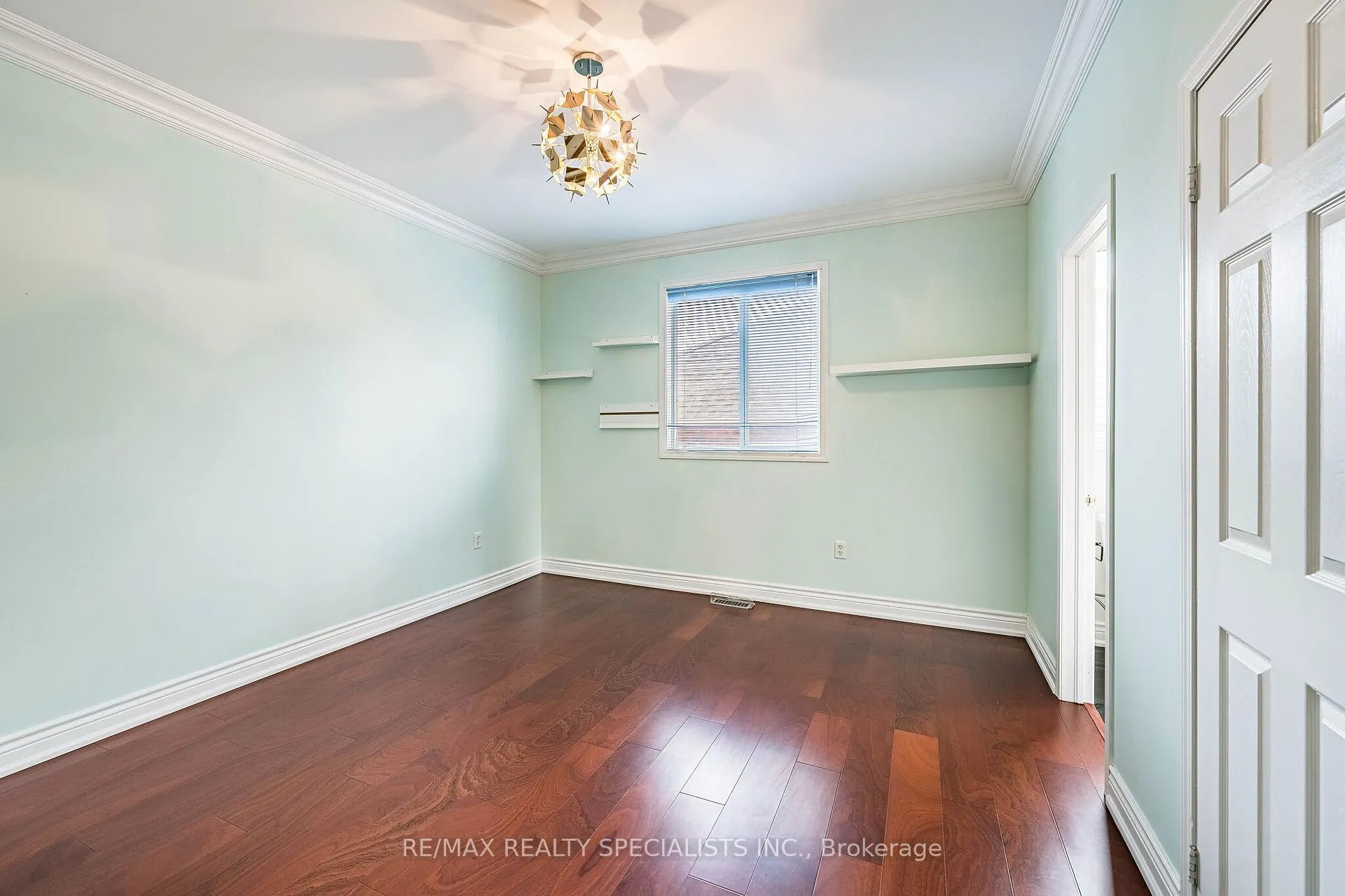 Photo 26 of 85 Bloomsbury Avenue, Brampton, Vales of Castlemore — HOMEH