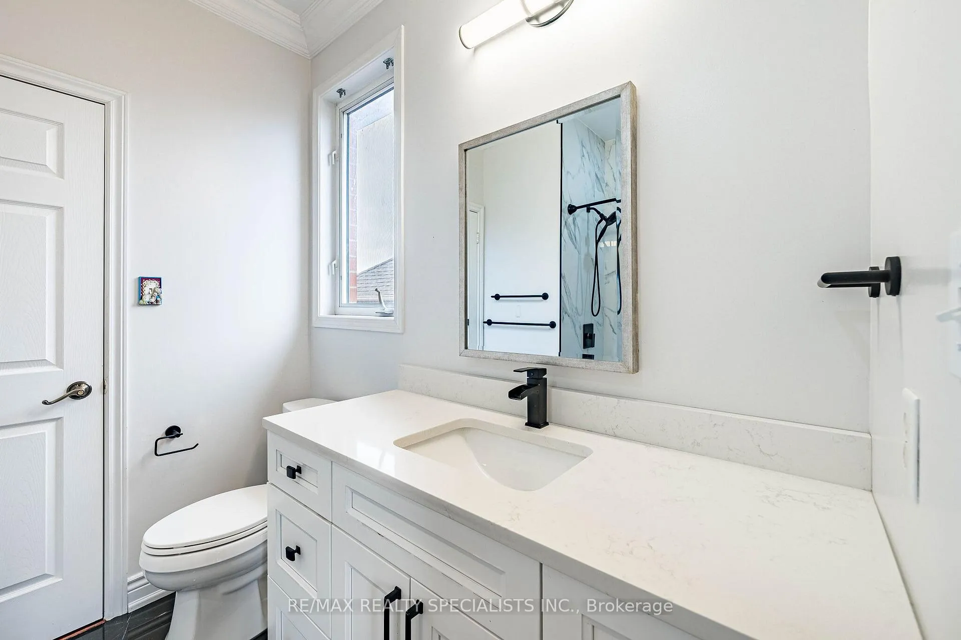 Photo 29 of 85 Bloomsbury Avenue, Brampton, Vales of Castlemore — HOMEH