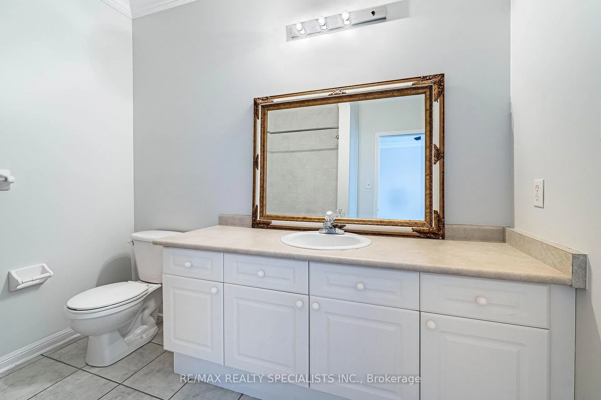 Photo 35 of 85 Bloomsbury Avenue, Brampton, Vales of Castlemore — HOMEH