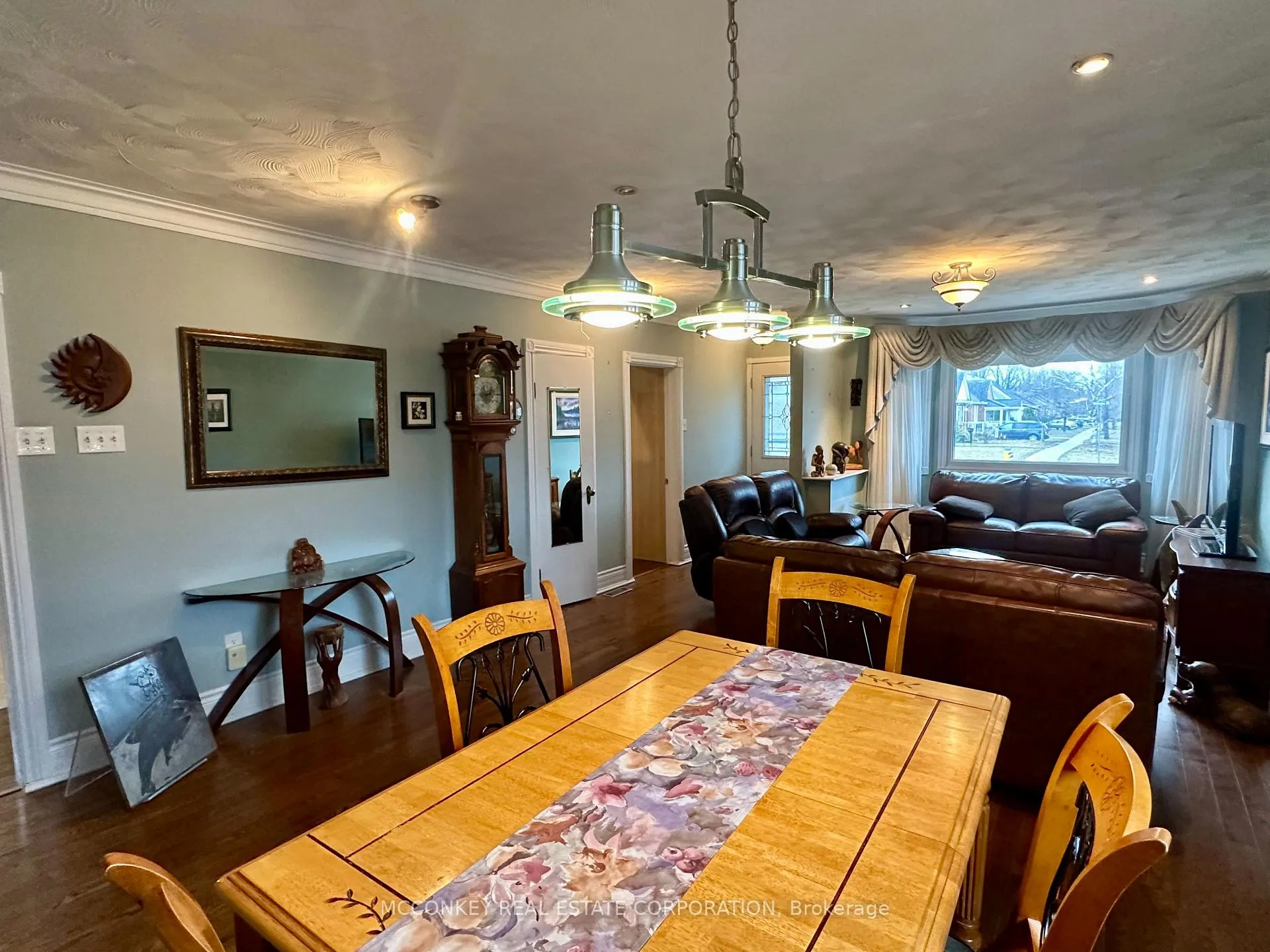Photo 7 of 320 Mckellar Street, Peterborough, Otonabee Ward 1 — HOMEH