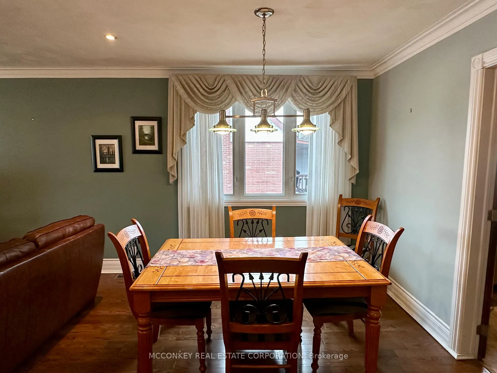 Photo 8 of 320 Mckellar Street, Peterborough, Otonabee Ward 1 — HOMEH