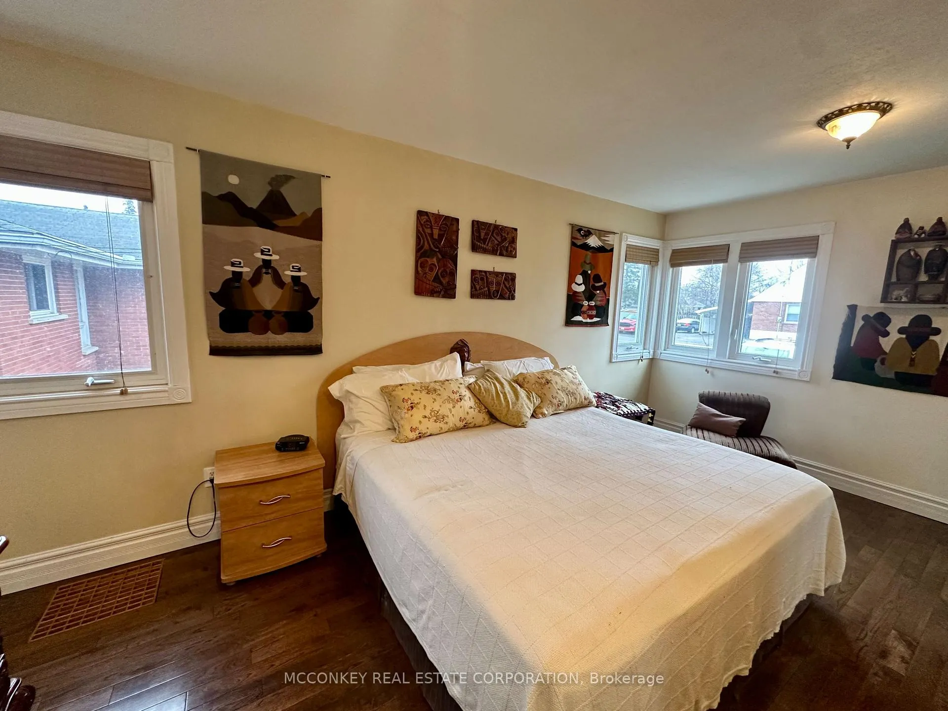Photo 12 of 320 Mckellar Street, Peterborough, Otonabee Ward 1 — HOMEH