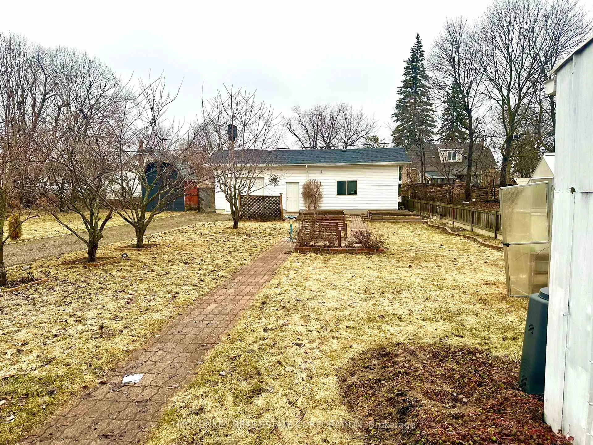Photo 29 of 320 Mckellar Street, Peterborough, Otonabee Ward 1 — HOMEH