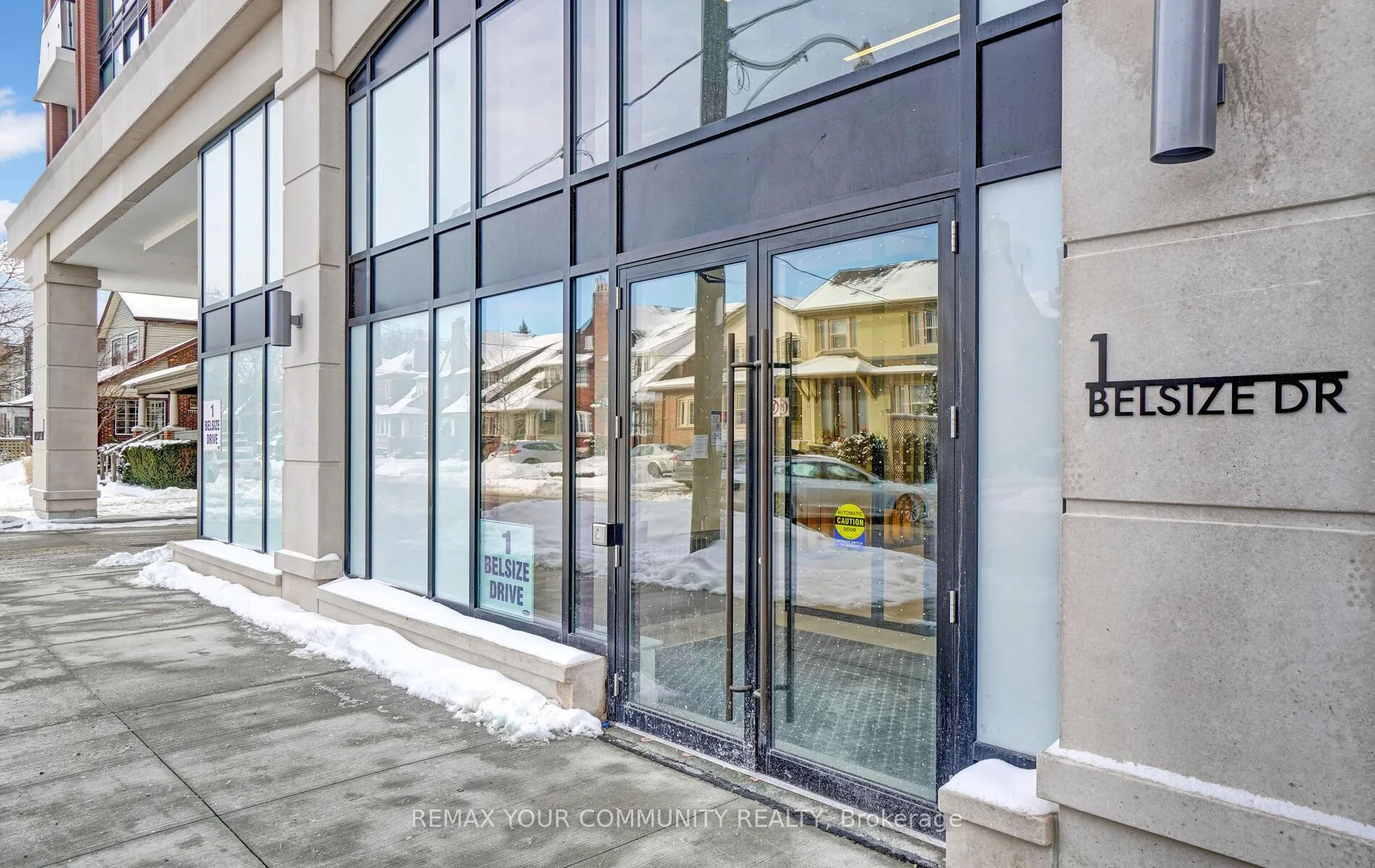 Photo 2 of Unit 718, 1 Belsize Drive, Toronto, Mount Pleasant West — HOMEH