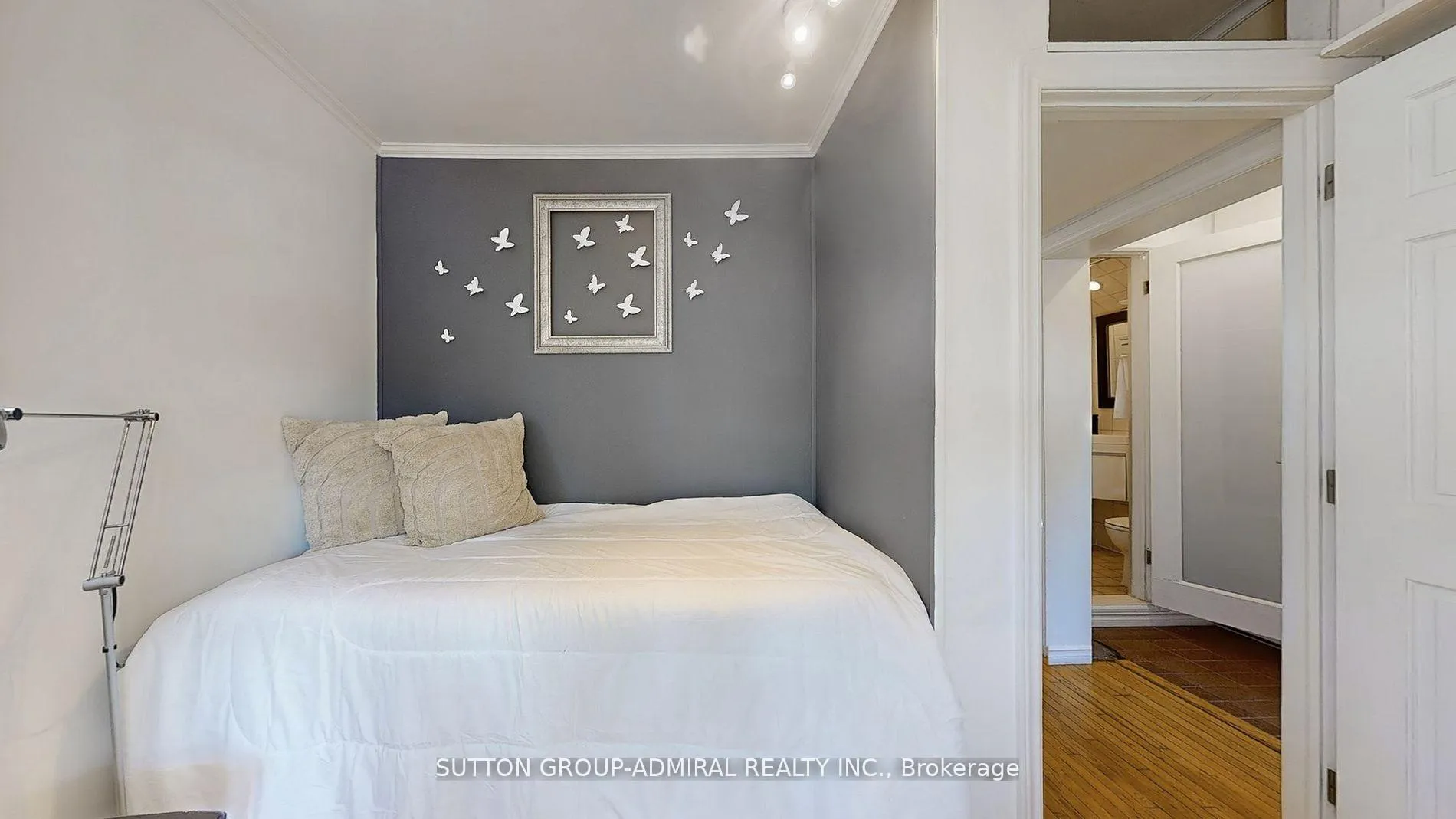 Photo 16 of 117 Bellhaven Road, Toronto, Woodbine Corridor — HOMEH