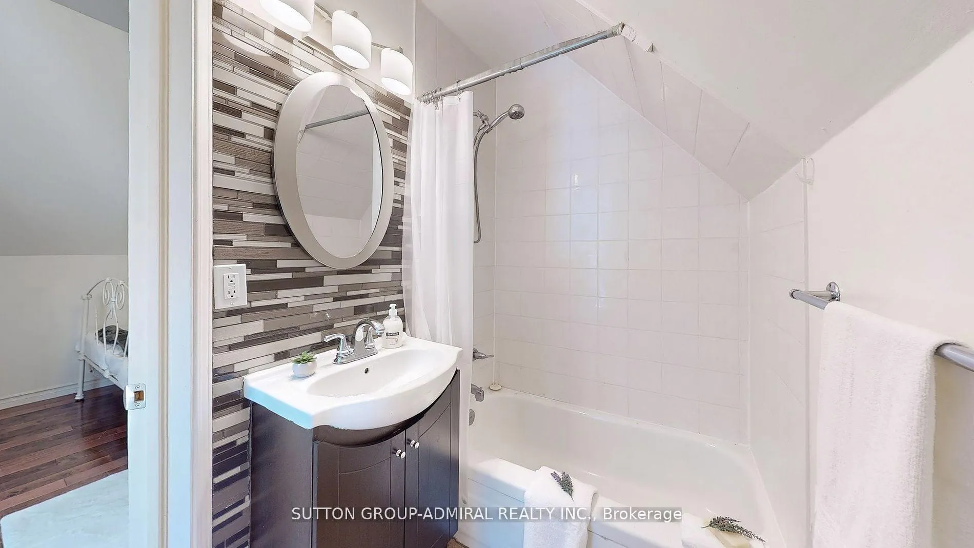 Photo 34 of 117 Bellhaven Road, Toronto, Woodbine Corridor — HOMEH