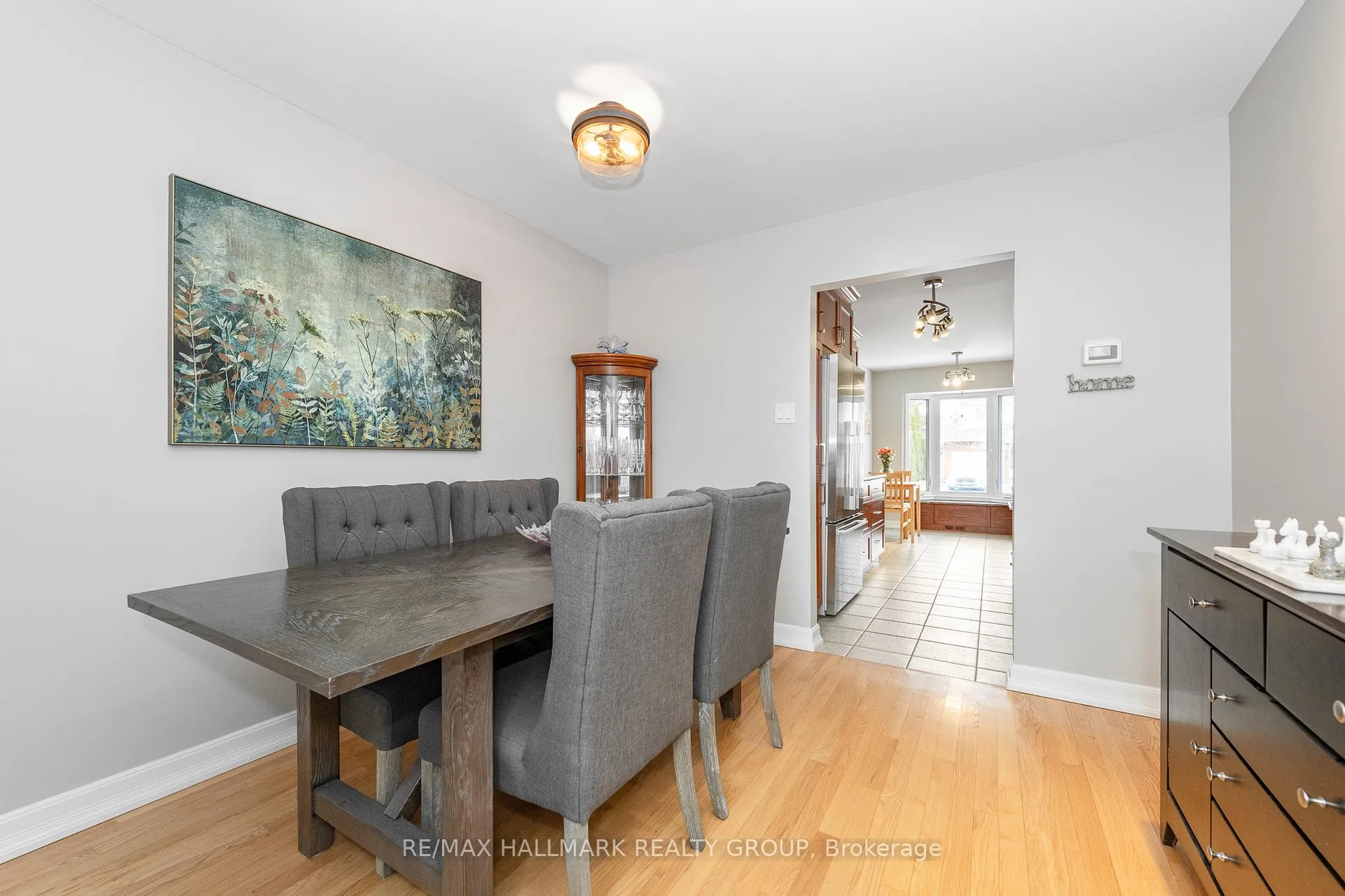 Photo 10 of 6380 St Louis Drive, Ottawa, Hiawatha Park/Convent Glen — HOMEH