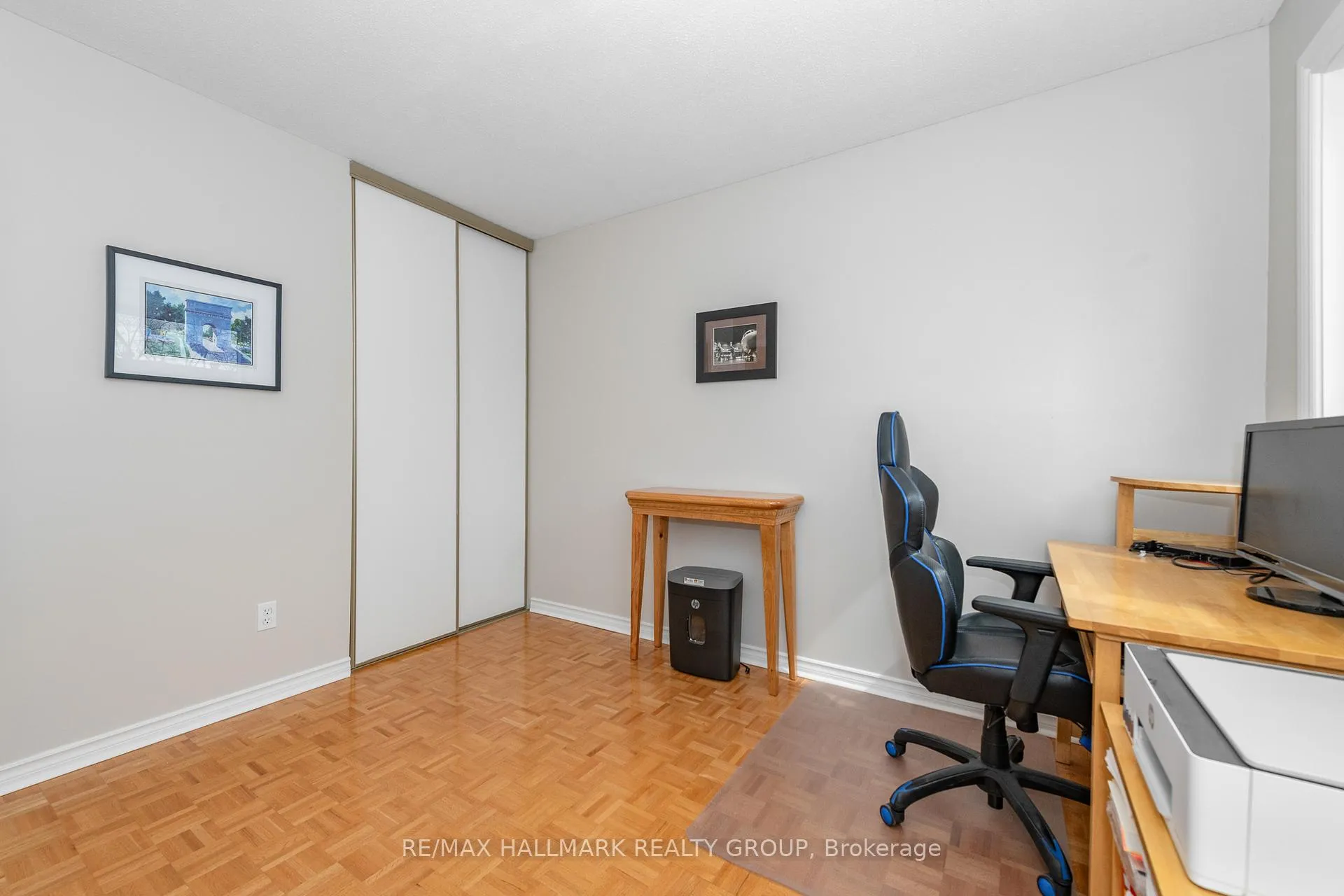 Photo 19 of 6380 St Louis Drive, Ottawa, Hiawatha Park/Convent Glen — HOMEH