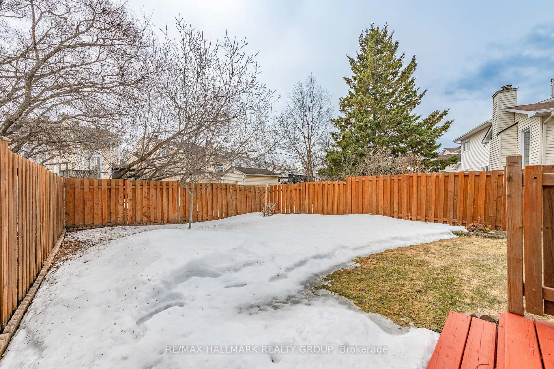 Photo 32 of 6380 St Louis Drive, Ottawa, Hiawatha Park/Convent Glen — HOMEH