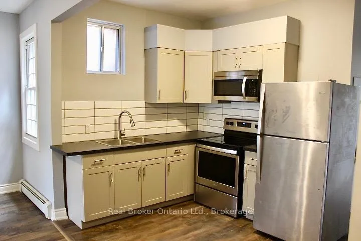 Photo 3 of Unit 2, 590 Main Street E, Hamilton, Gibson — HOMEH