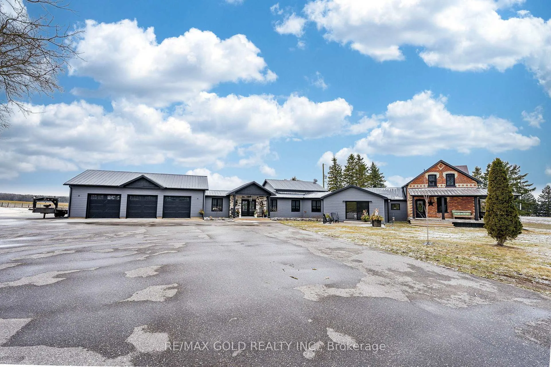 Photo 2 of 408082 Grey4 Road, Grey Highlands — HOMEH