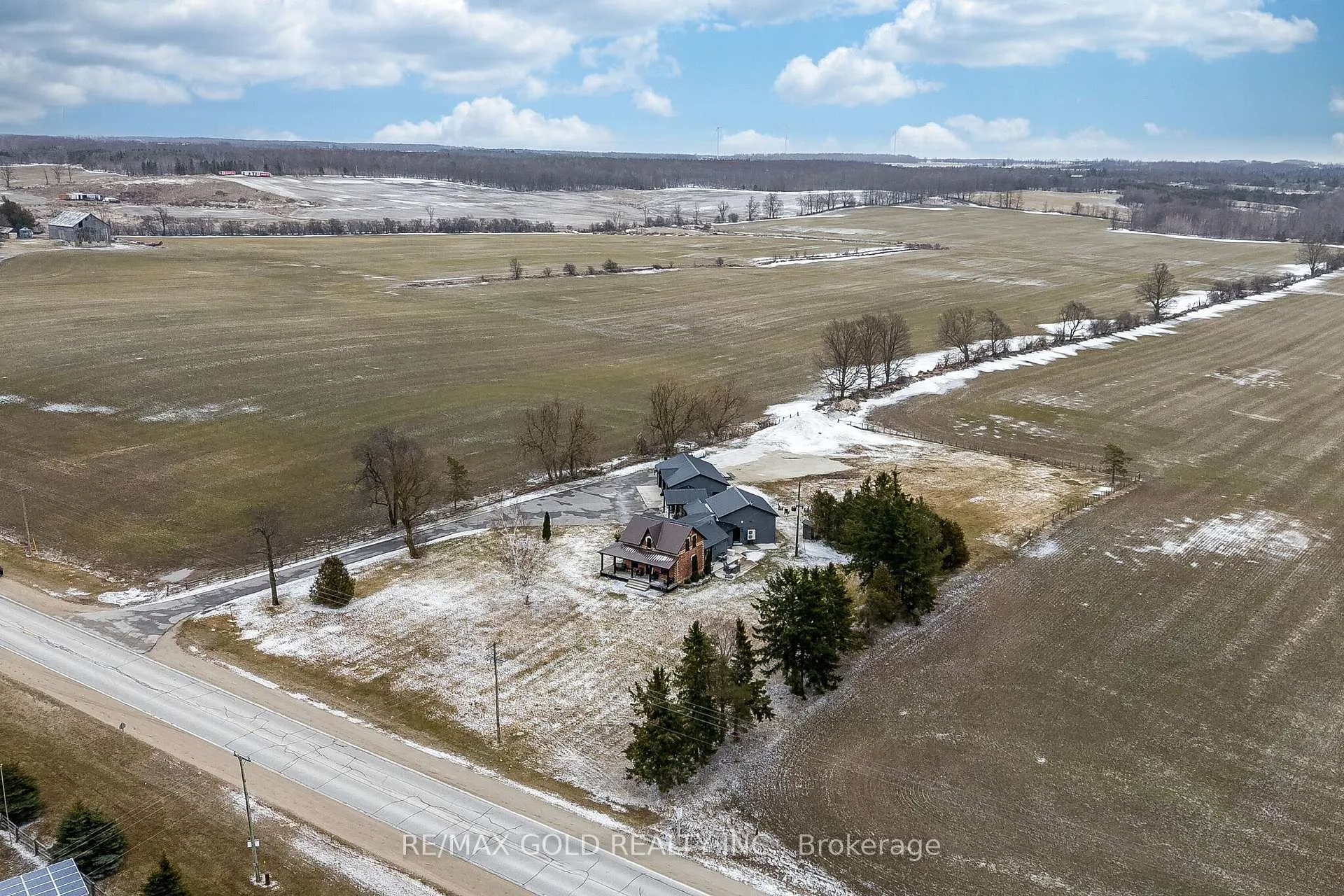 Photo 5 of 408082 Grey4 Road, Grey Highlands — HOMEH
