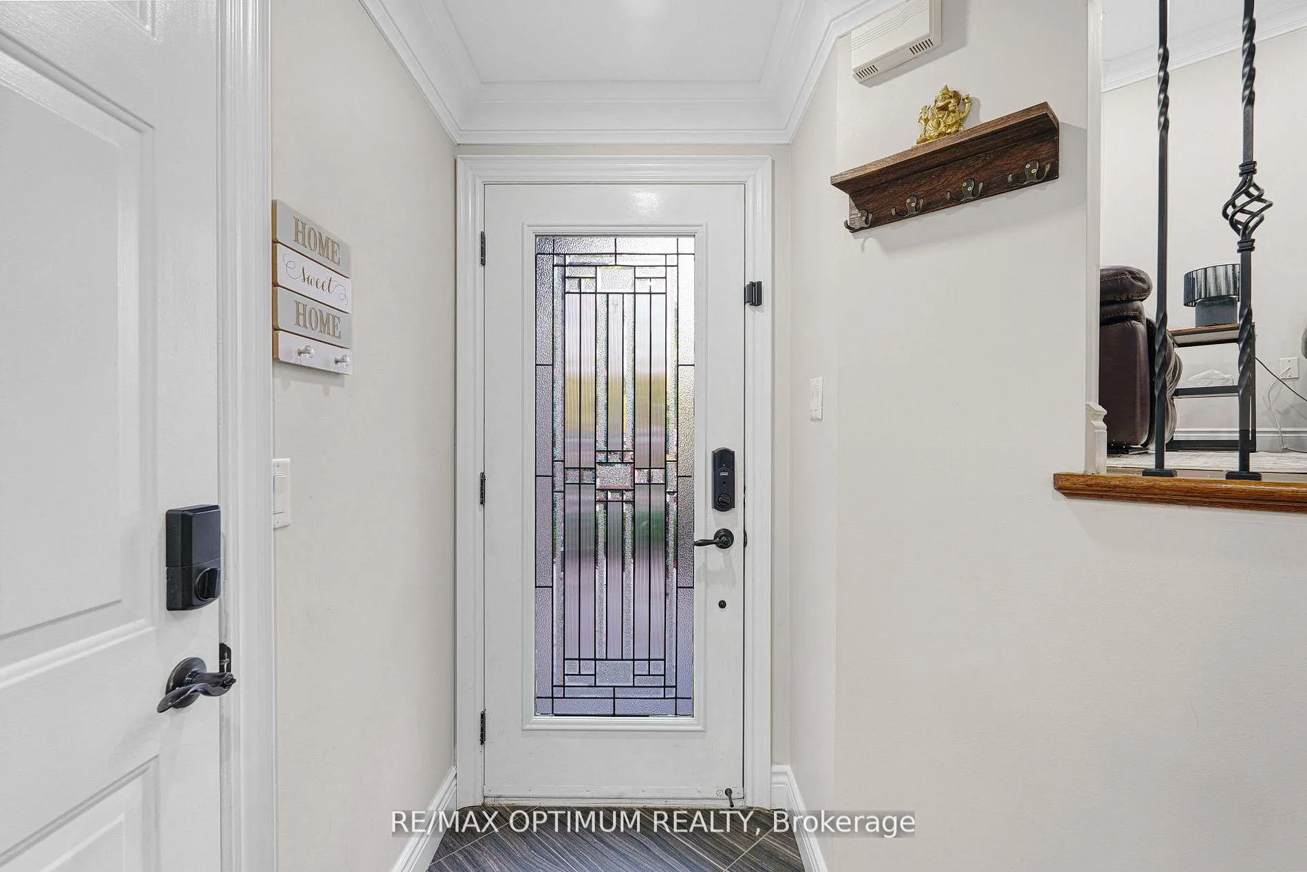Photo 6 of 3 Sweet Briar Lane, Brampton, Snelgrove — HOMEH