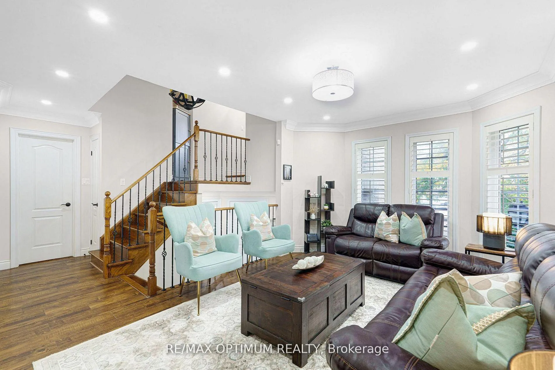 Photo 8 of 3 Sweet Briar Lane, Brampton, Snelgrove — HOMEH