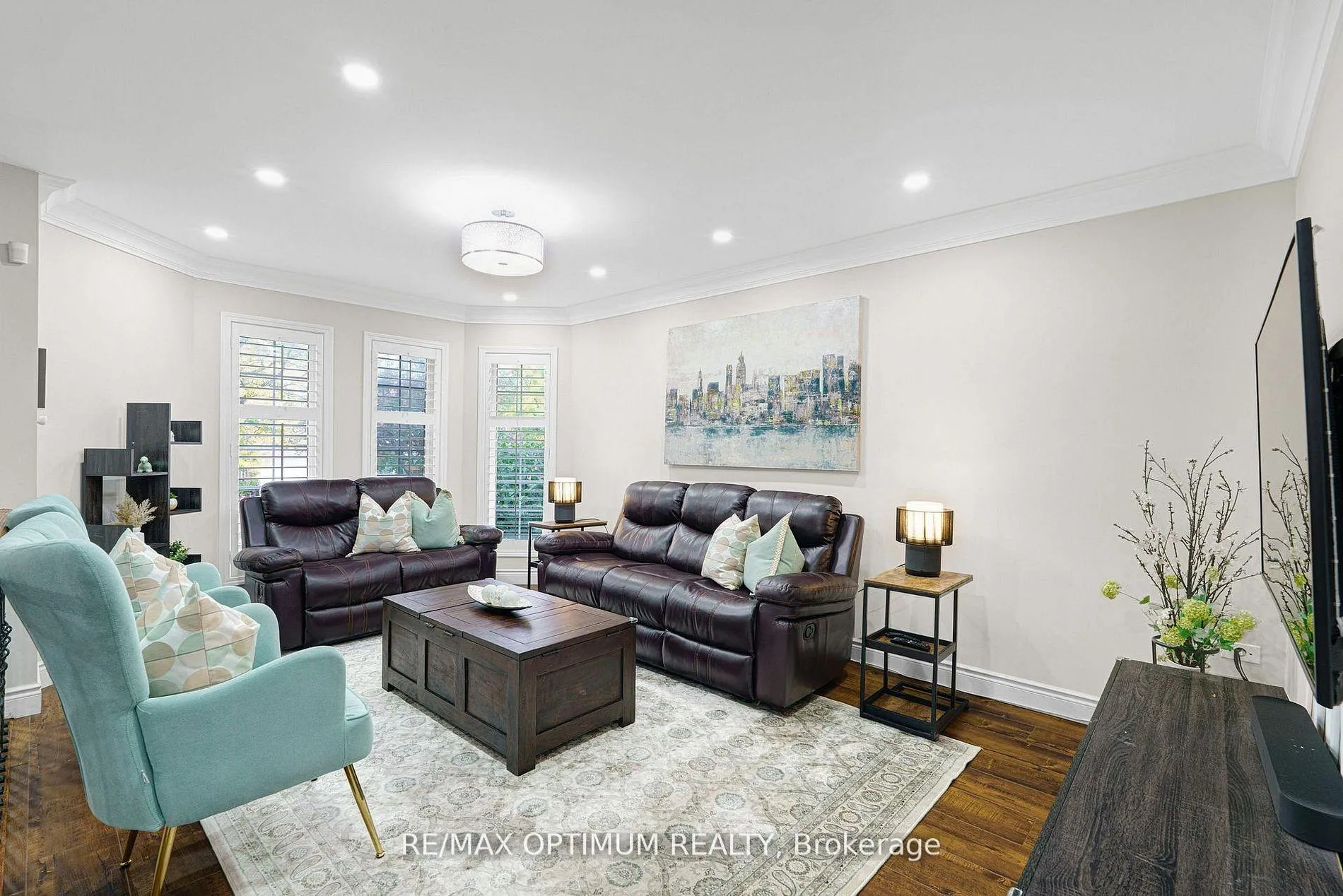 Photo 9 of 3 Sweet Briar Lane, Brampton, Snelgrove — HOMEH